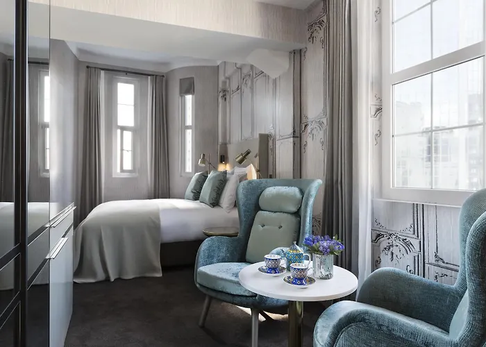 Superior Queen Room